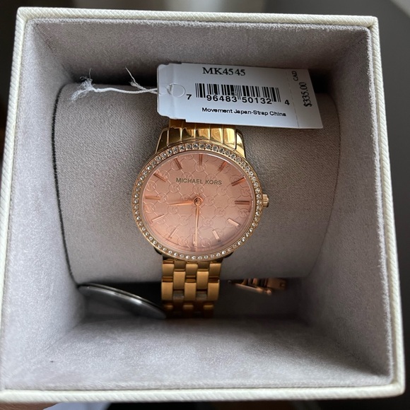 Rose Gold Michael Kors Watch - Picture 4 of 6